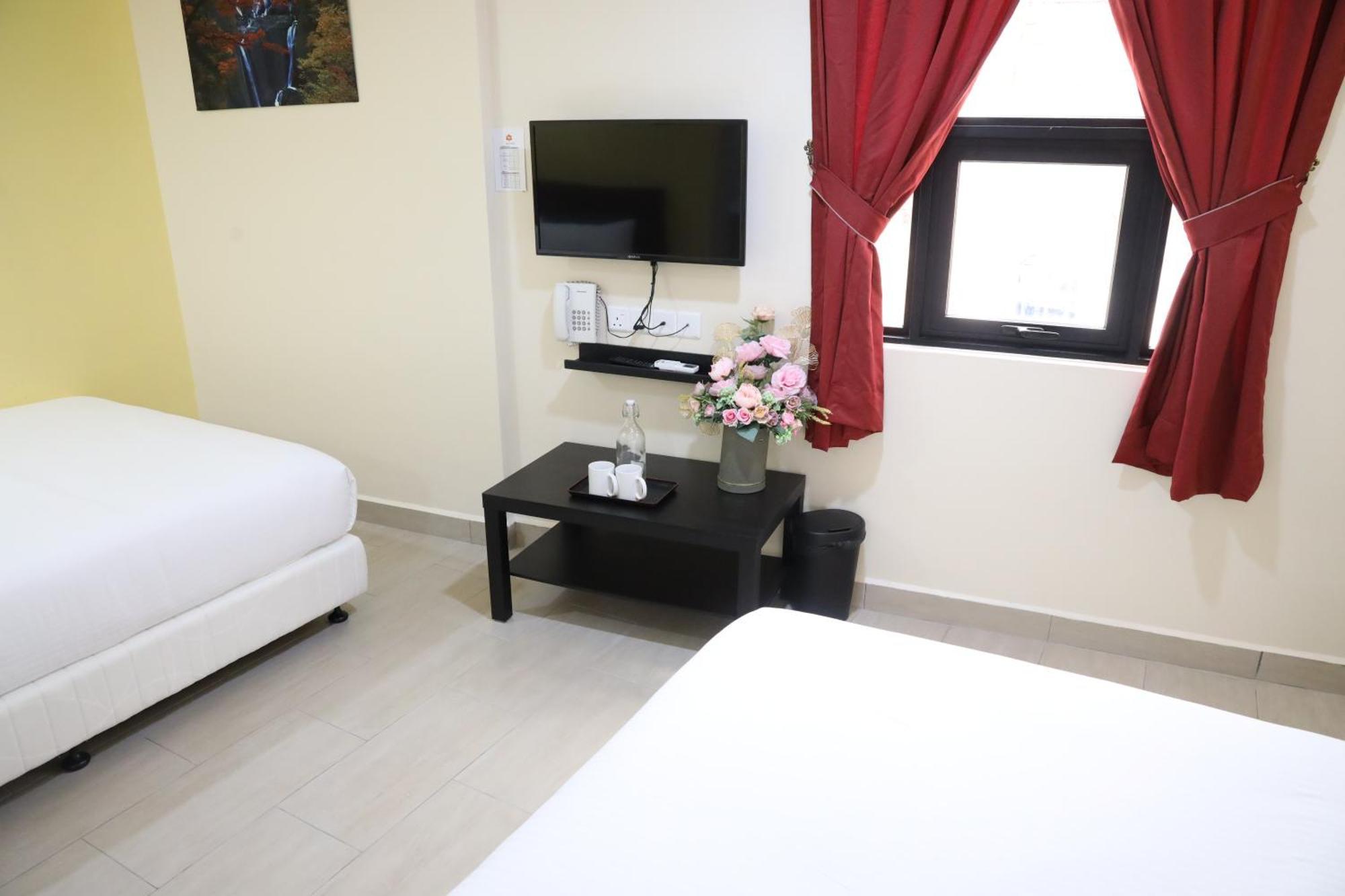 Capital O 90897 Island Hotel Georgetown