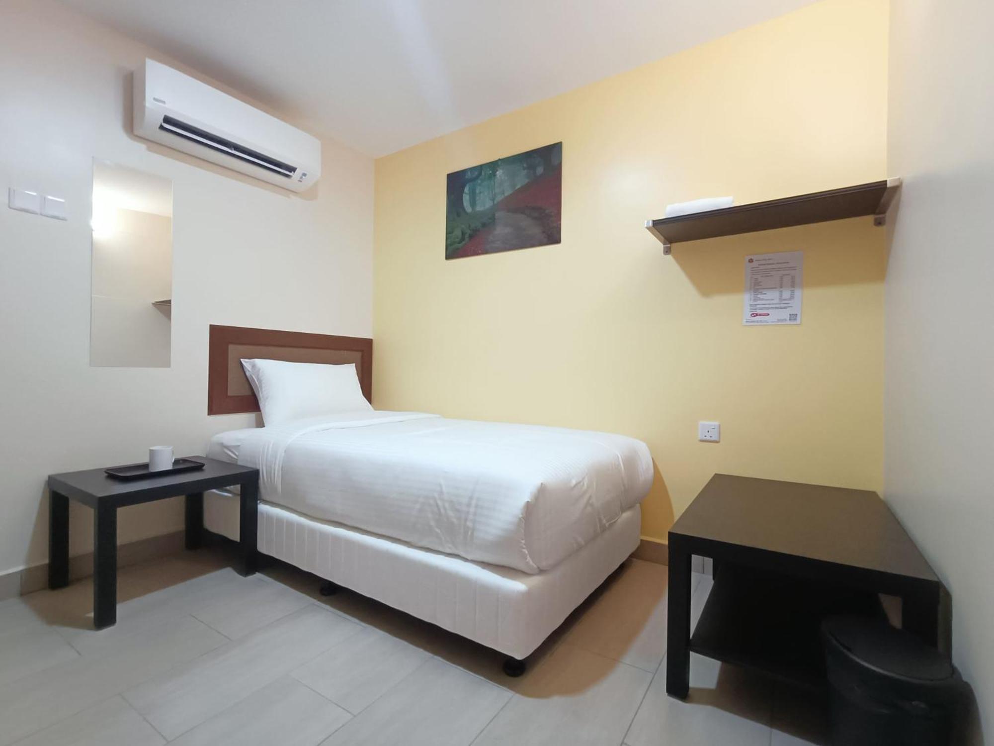 Hotel Capital O 90897 Island Georgetown