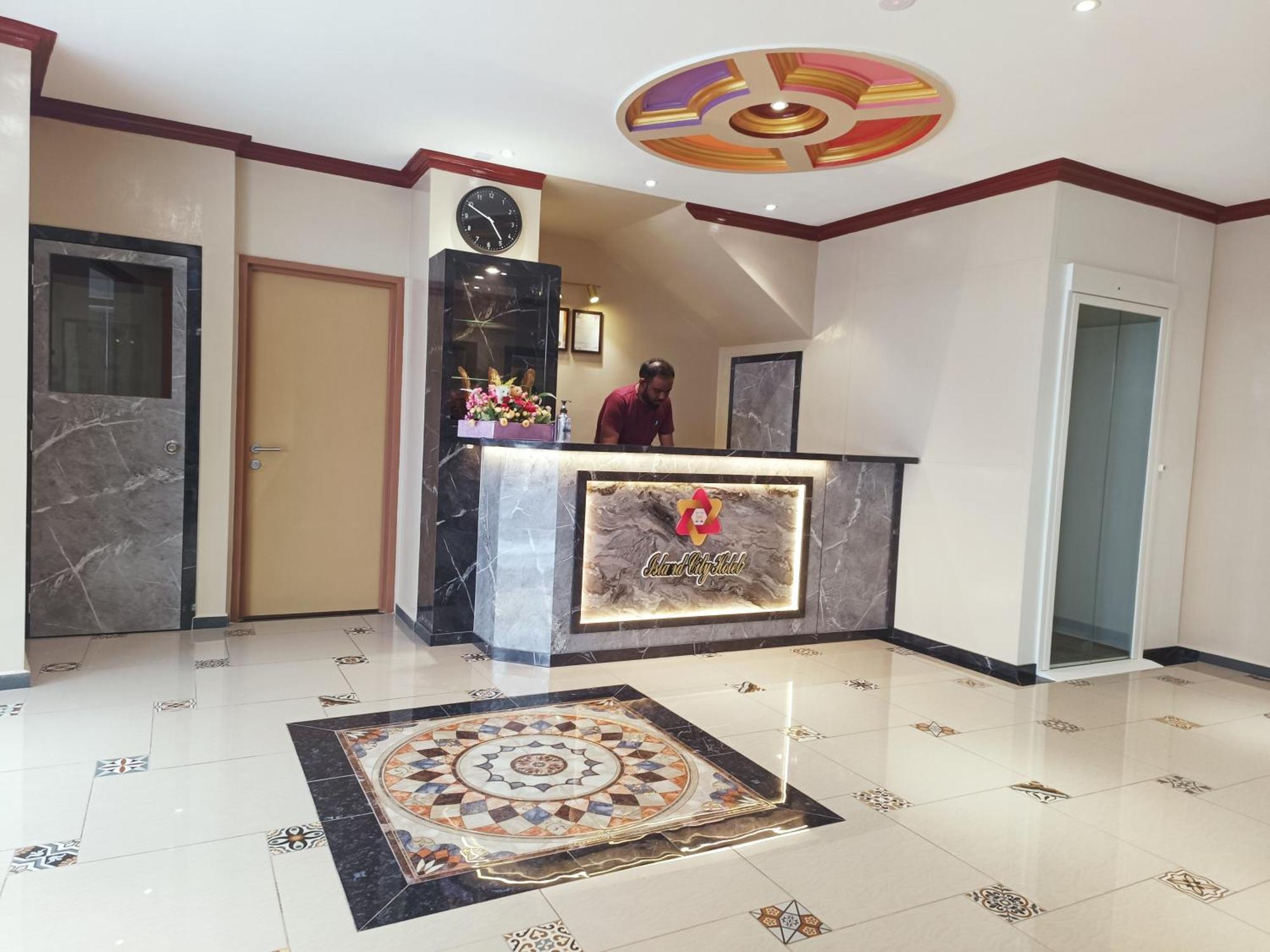 Hotel Capital O 90897 Island Georgetown